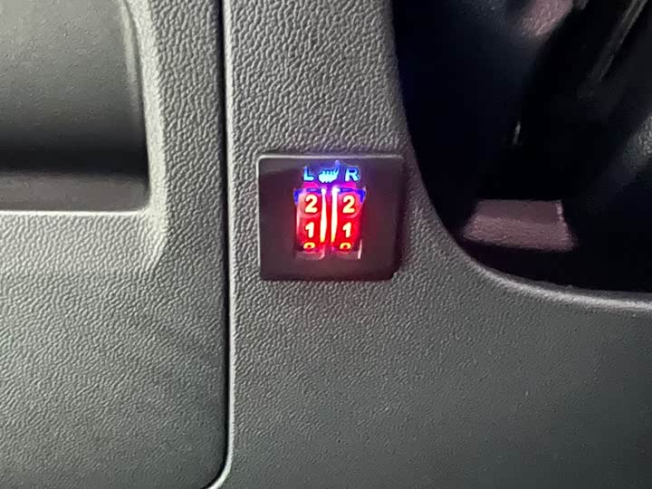 Changan CS35 PLUS 2023 1.4 T DCTLuxury — фото 15