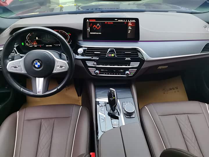 BMW 5-Series 2022 530 Li Leading M — фото 12