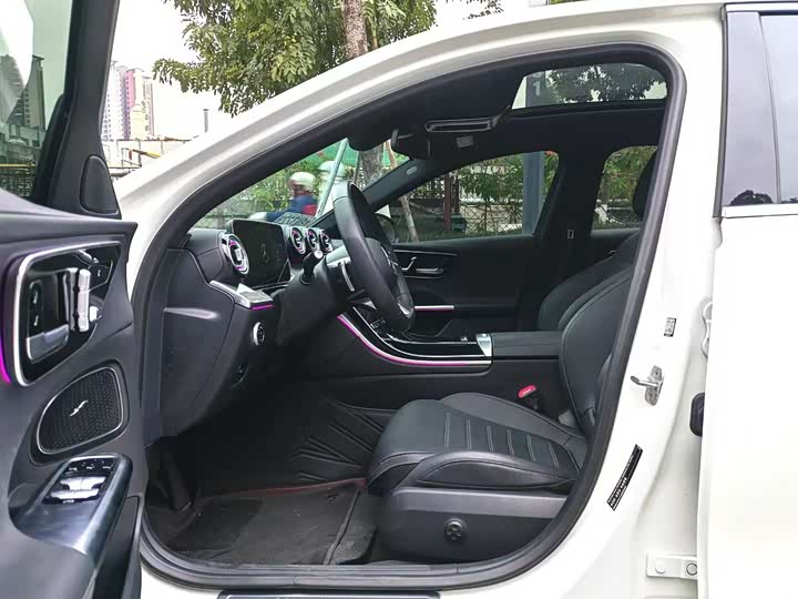 Mercedes-Benz C-Class 2023 C 200 L — фото 17