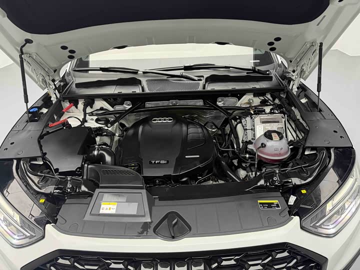 Audi Q5L Sportback 2021 40 TFSI Luxury — фото 5