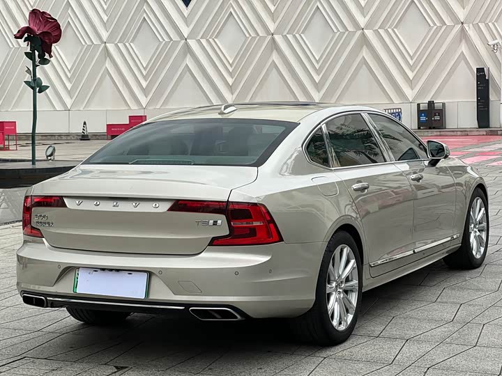 Volvo S90 Hybrid 2019 T 8 E Hybrid 3 VI — фото 6