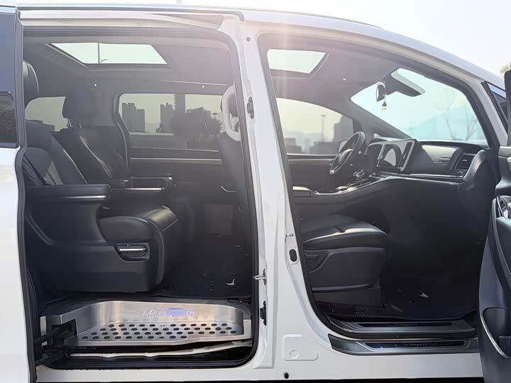 Trumpchi M8 2021 390 T — фото 13
