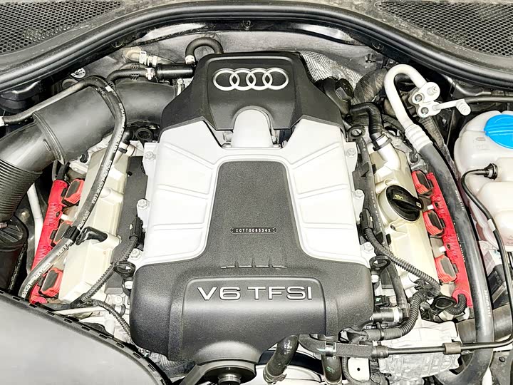 Audi A6L 2014 50 TFSI quattro Luxury — фото 9