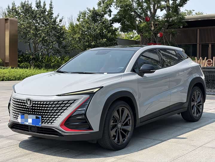 Changan UNI-T 2020 1.5 T Premium — фото 2
