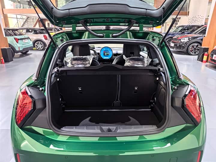 MINI Hatch — фото 19