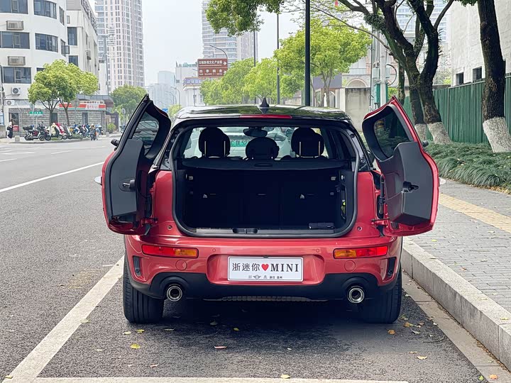 MINI Clubman — фото 5