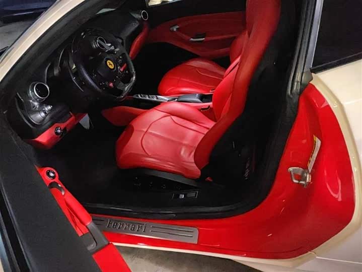 Ferrari F8 2019 Tributo 3.9 T V 8 — фото 7