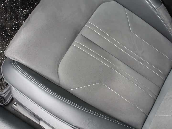 Audi A7L 2024 45 TFSI Luxury — фото 19