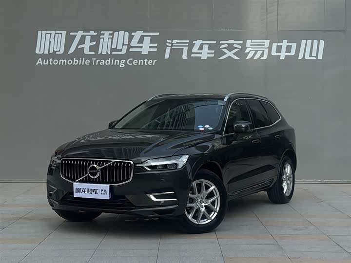 Volvo XC60 2020 T 5 4 WD — фото 1