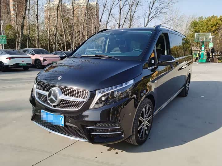 Mercedes-Benz V-Class 2022 V 260 L — фото 8