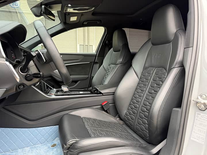 Audi RS 6 2022 RS 6 4.0 T Avant — фото 6