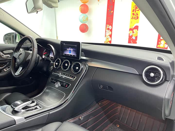 Mercedes-Benz C-Class 2018 C 200 L — фото 22