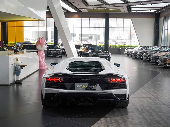 Lamborghini Aventador 2017 Aventador S — фото 8