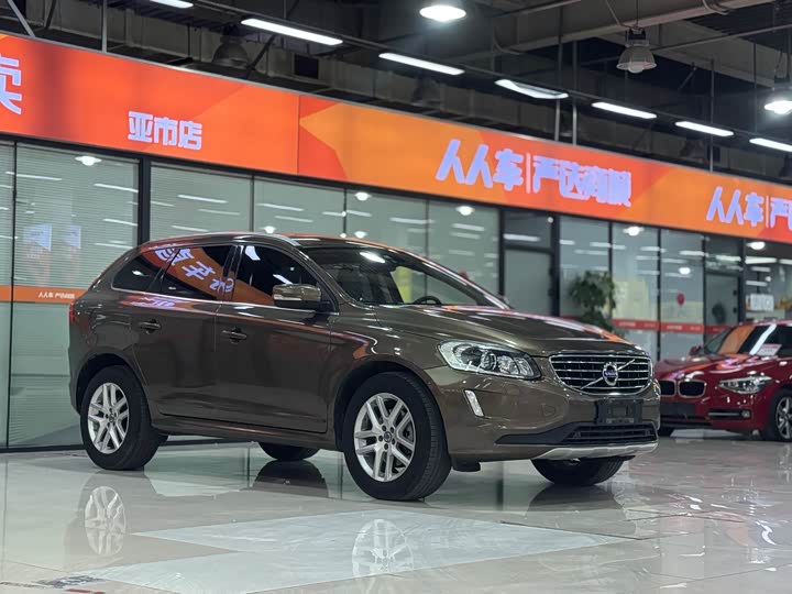 Volvo XC60 2017 T 5 AWD — фото 3