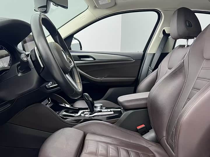 BMW X4 2019 x Drive 25i M — фото 30