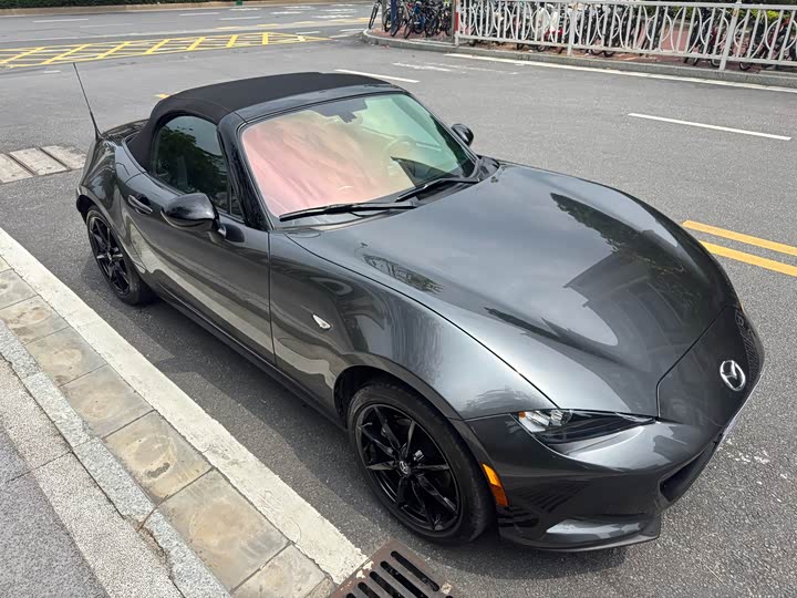 Mazda MX-5 2023 2.0 L MT — фото 3
