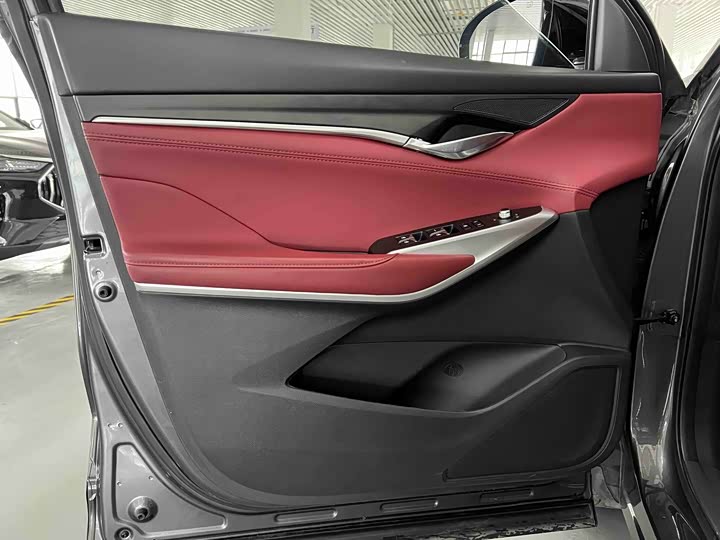 Changan CS75 PLUS 2021 2.0 T AT — фото 6