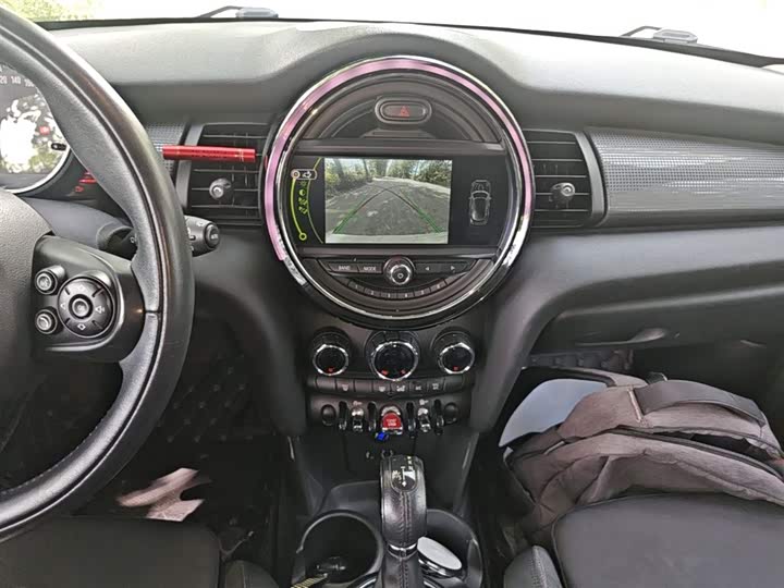 MINI Hatch — фото 13