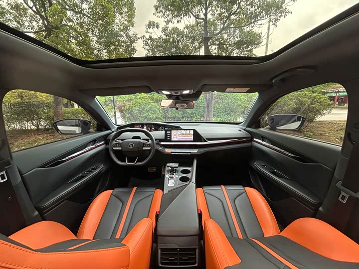 Changan UNI-V 2024 1.5 T Sport — фото 25