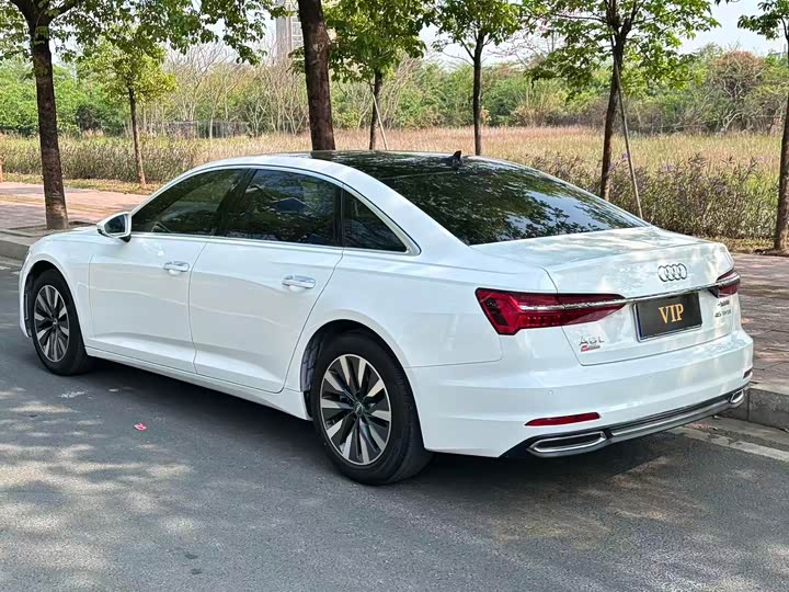 Audi A6L 2020 45 TFSI — фото 3