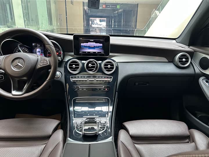 Mercedes-Benz GLC 200 L 4MATIC — фото 11