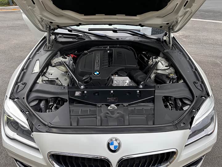 BMW 6-Series 2016 640i Gran Coupe — фото 30
