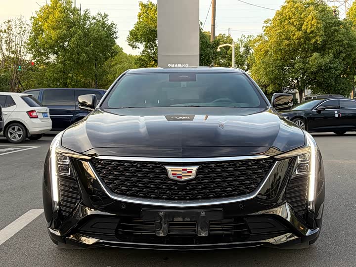 Cadillac CT5 2024 28 T Luxury Pro — фото 2