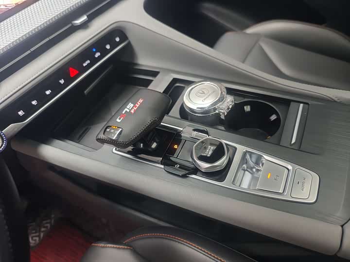 Changan CS75 PLUS 2022 1.5 T ATPremium — фото 14