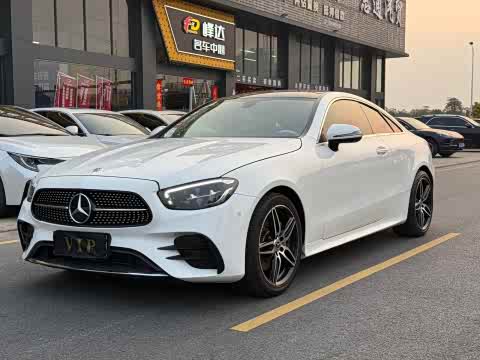 Mercedes-Benz E-Class — фото 10