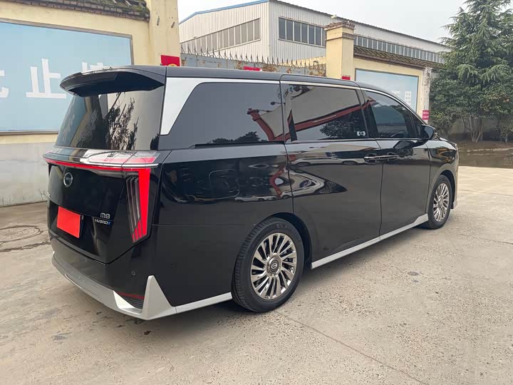 Trumpchi M8 2025 Hybrid — фото 9