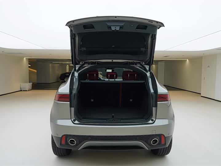 Jaguar E-PACE 2024 R-DYNAMIC S — фото 6