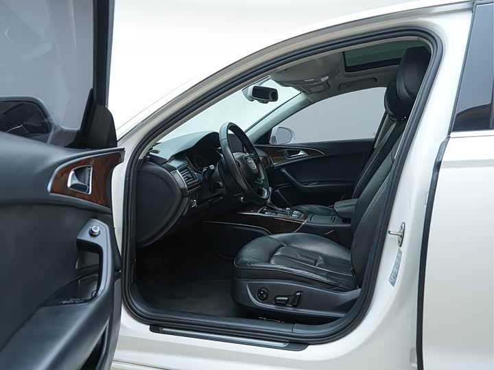 Audi A6L 2014 30 FSI Comfort — фото 9