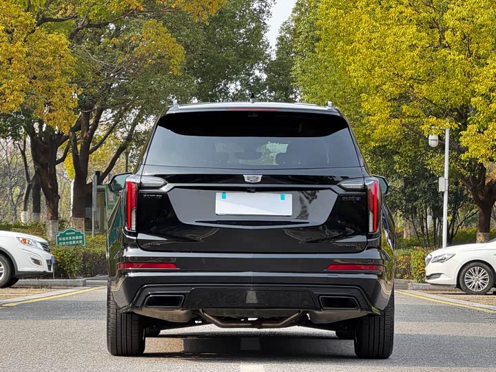 Cadillac XT6 2025 2.0 T 4 WD — фото 17