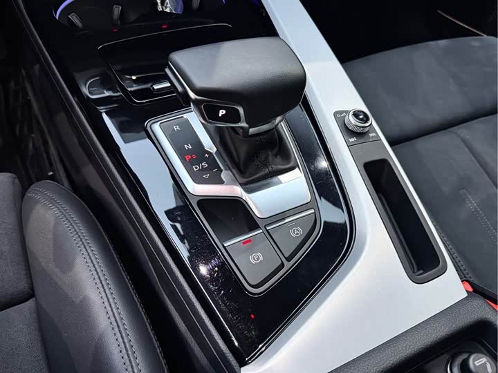 Audi A5 2023 Sportback 40 TFSI quattro — фото 16