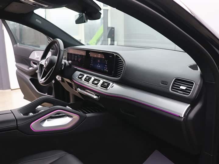 Mercedes-Benz GLE 2024 GLE 450 4 MATIC SUV — фото 21