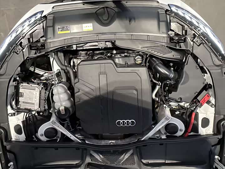 Audi A4L 2024 40 TFSI — фото 13