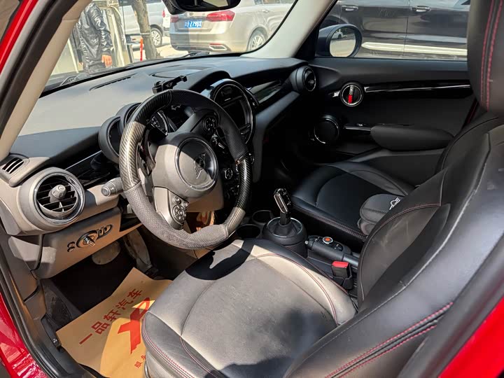 MINI Hatch — фото 10