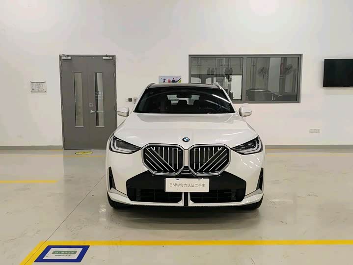 BMW X3 2025 x Drive 30 L Leading M — фото 2