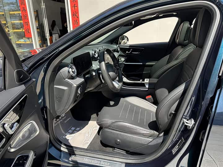 Mercedes-Benz C-Class 2023 C 260 L — фото 9