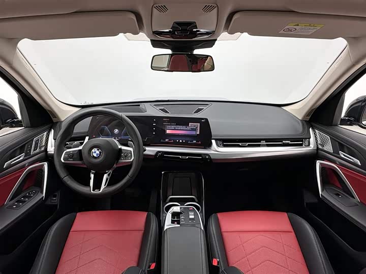 BMW X1 2023 x Drive 25 Li M — фото 17