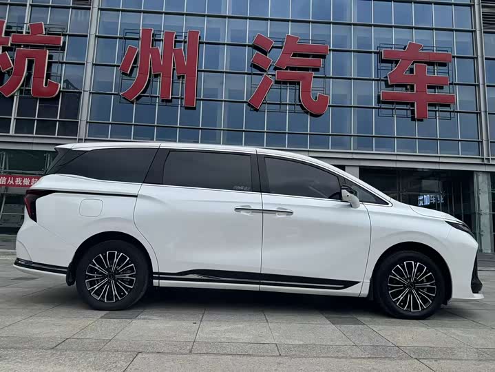 Dongfeng V 9 2024 1.5 TD 200km — фото 4