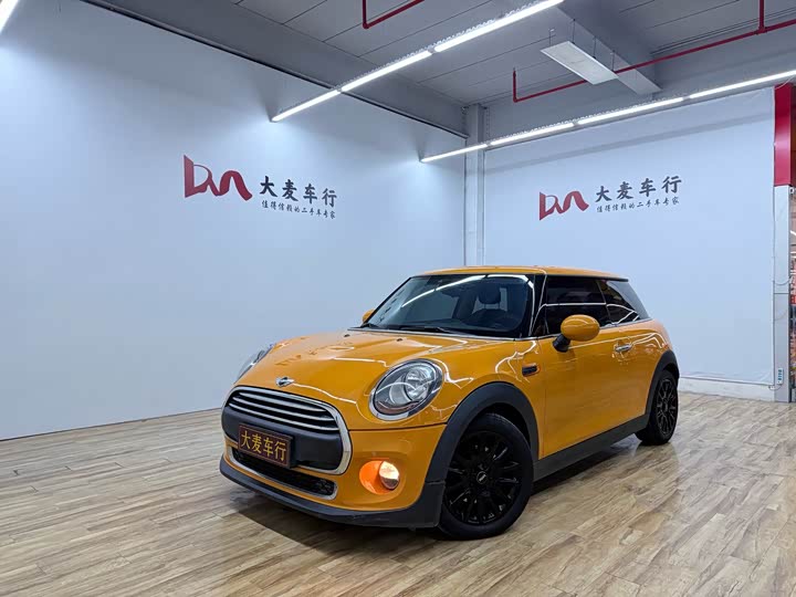 MINI Hatch — фото 1
