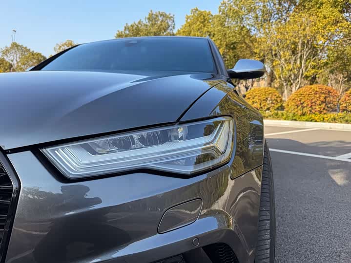 Audi RS6 2016 RS 6 4.0 T Avant — фото 9