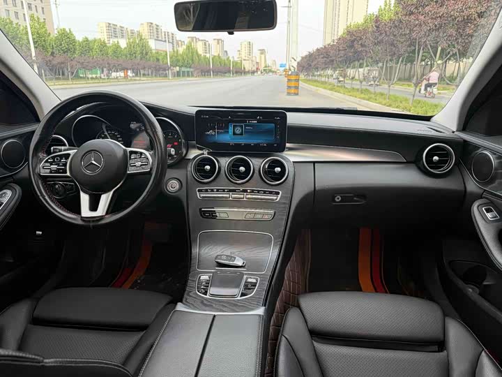Mercedes-Benz C-Class 2019 C 180 L — фото 8