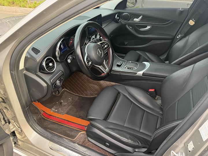 Mercedes-Benz C-Class 2019 C 180 L — фото 4