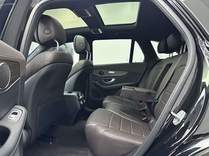 Mercedes-Benz GLC 2022 GLC 300 L 4 MATIC — фото 11