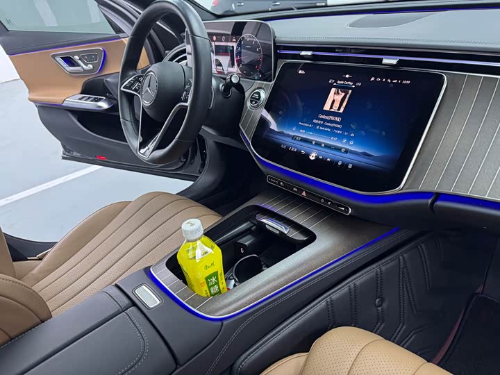 Mercedes-Benz E-Class 2024 E 300 L — фото 12