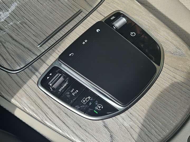 Mercedes-Benz CLS 2023 CLS 300 — фото 14