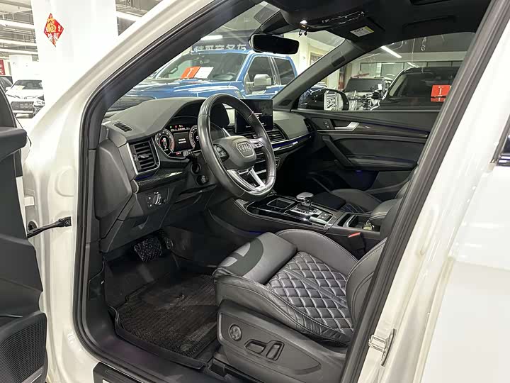 Audi Q5L Sportback 2021 45 TFSI — фото 8