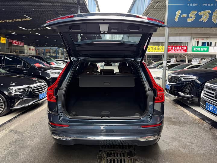 Volvo XC60 2022 B 5 4 WD — фото 26